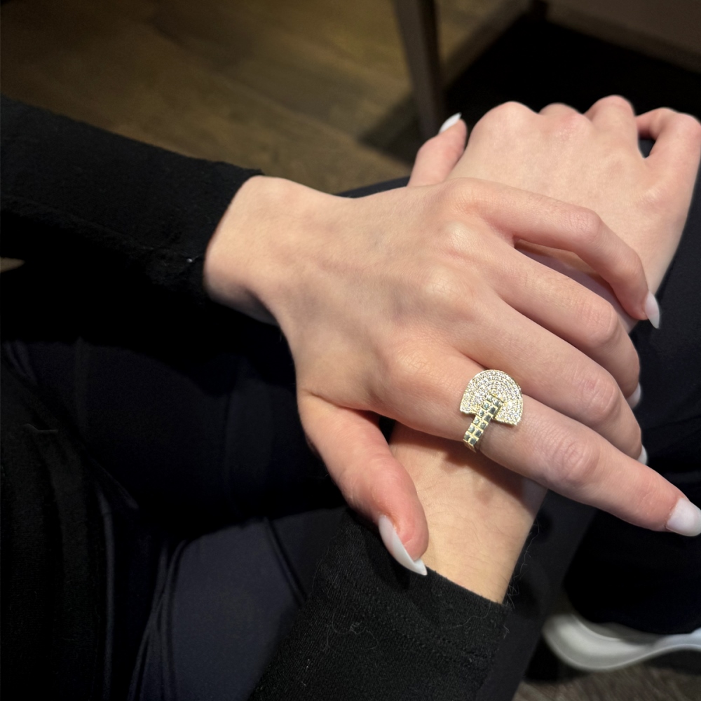 14 Ayar Zirkon Taşlı Nova Yüzük